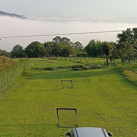 Casa Con Finca En Oviedo El Casero Kültér fotó